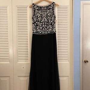 Tadashi Designer gown